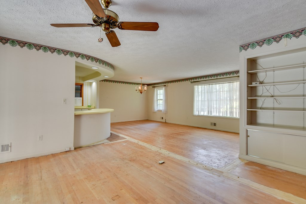 2014 Pine Log Road Aiken, SC 29803 - Photo 9 of 20 Gallery Image 9