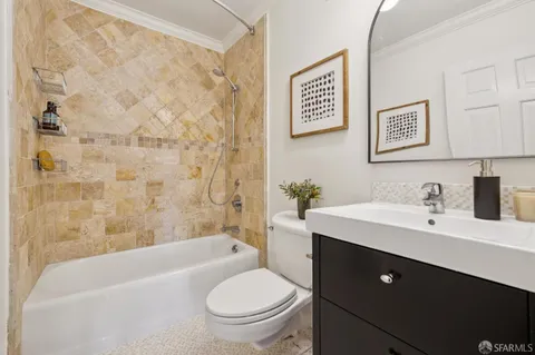 $895,000 | 1001 Pine Street, Unit 502, San Francisco, CA 94109
