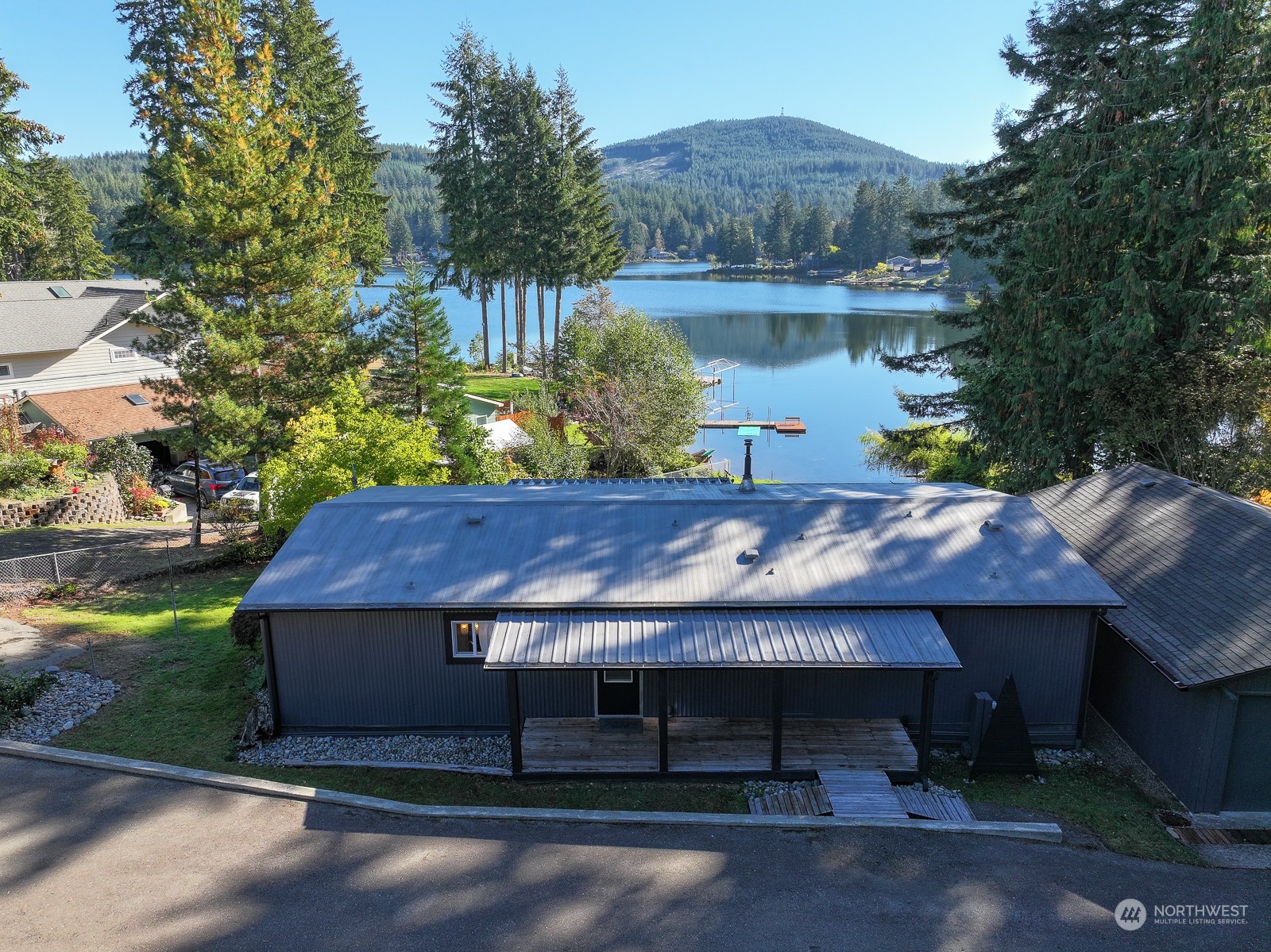 18 Kingsway West Bremerton, WA 98312 - Photo 2 of 32