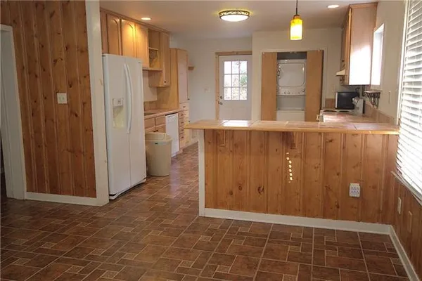$1,700 | 337 Reine Street, Mandeville, LA 70448
