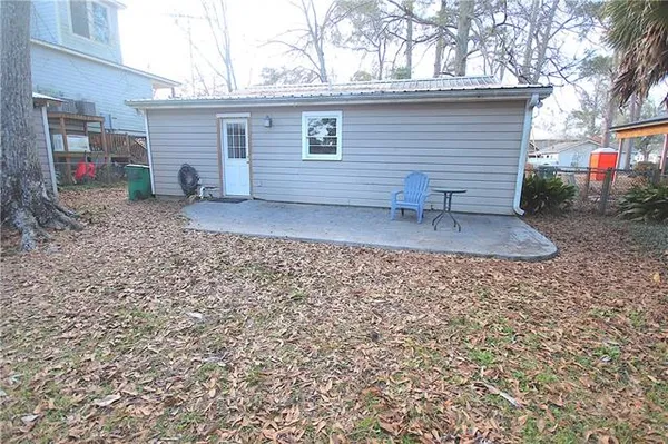 $1,700 | 337 Reine Street, Mandeville, LA 70448