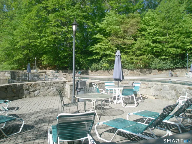 $407,900 | 50 Aiken Street, Unit 253, Norwalk, CT 06851