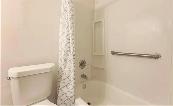 $165,000 | 2732 Reunion Drive, Violet, LA 70092