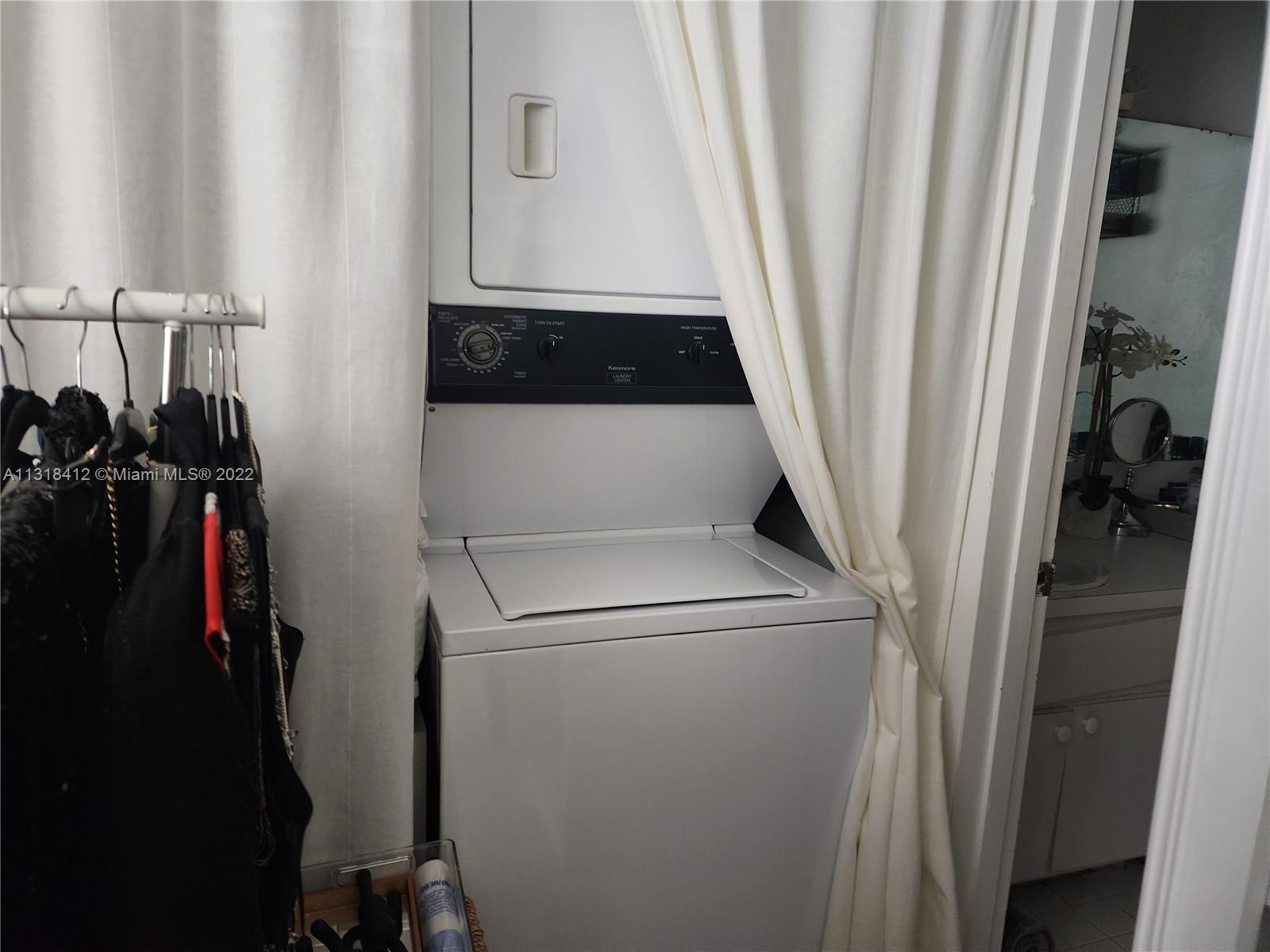 8600 Southwest 67th Avenue, Unit 906 Pinecrest, FL 33156 - Photo 24 of 27 a close view of walk in closet