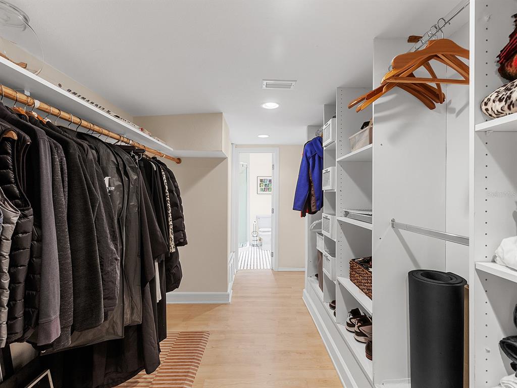 2613 Temple Street Sarasota, FL 34239 - Photo 27 of 54