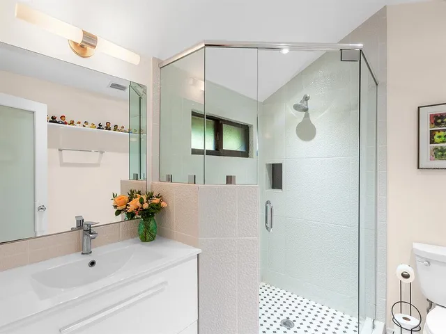 $1,498,000 | 2613 Temple Street, Sarasota, FL 34239