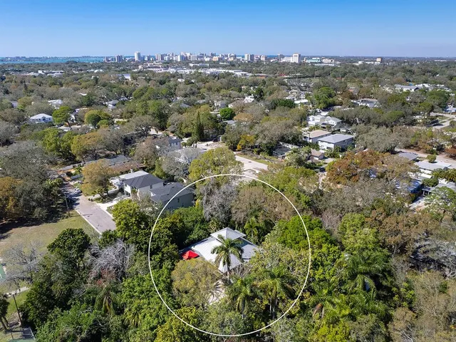 $1,498,000 | 2613 Temple Street, Sarasota, FL 34239
