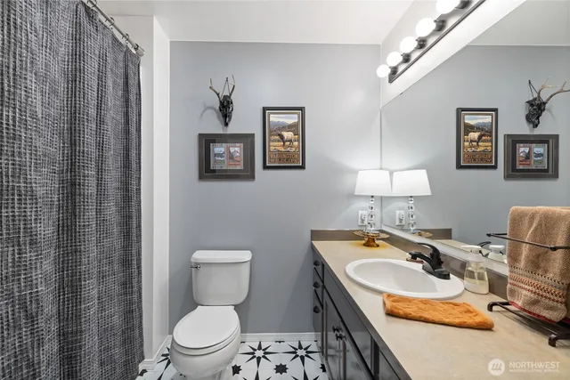 $799,000 | 47655 138th Avenue East, Eatonville, WA 98328