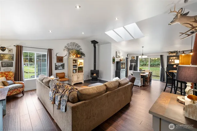 $799,000 | 47655 138th Avenue East, Eatonville, WA 98328