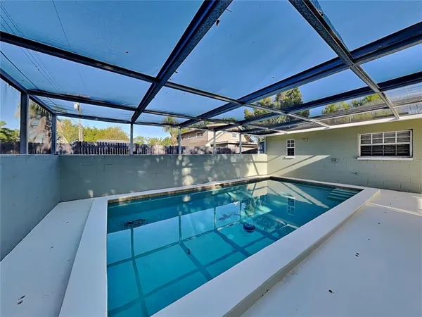 $2,119 | Undisclosed Address, Tampa, FL 33613