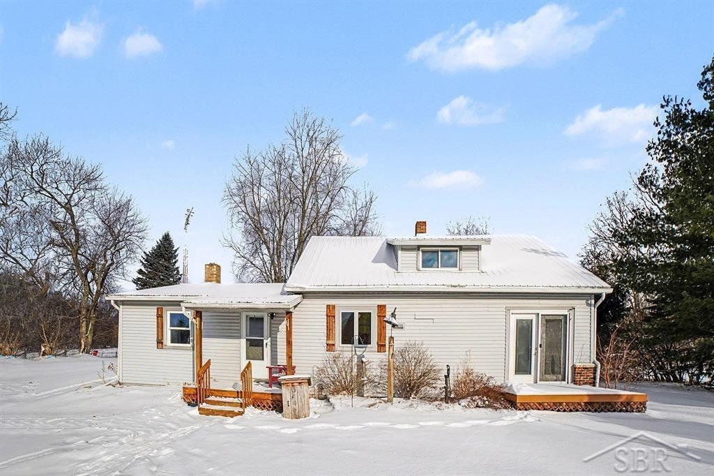11851 North Crystal Road Vestaburg, MI 48891 - Photo 2 of 52