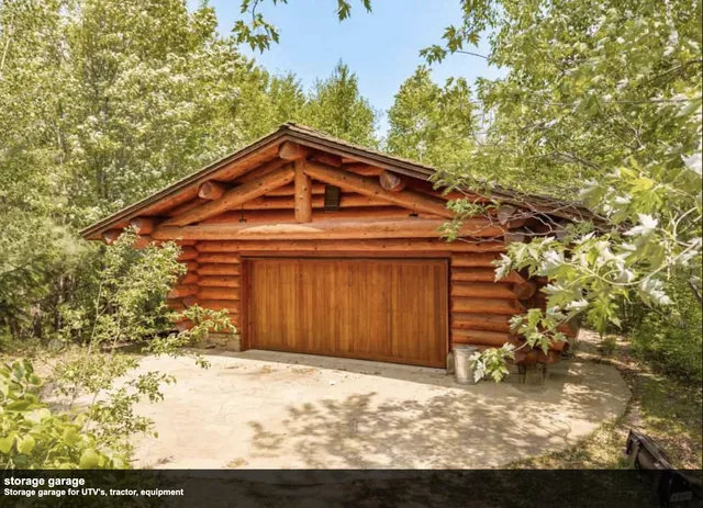 $9,750,000 | 7481 Stone Ridge Road, Orr, MN 55771