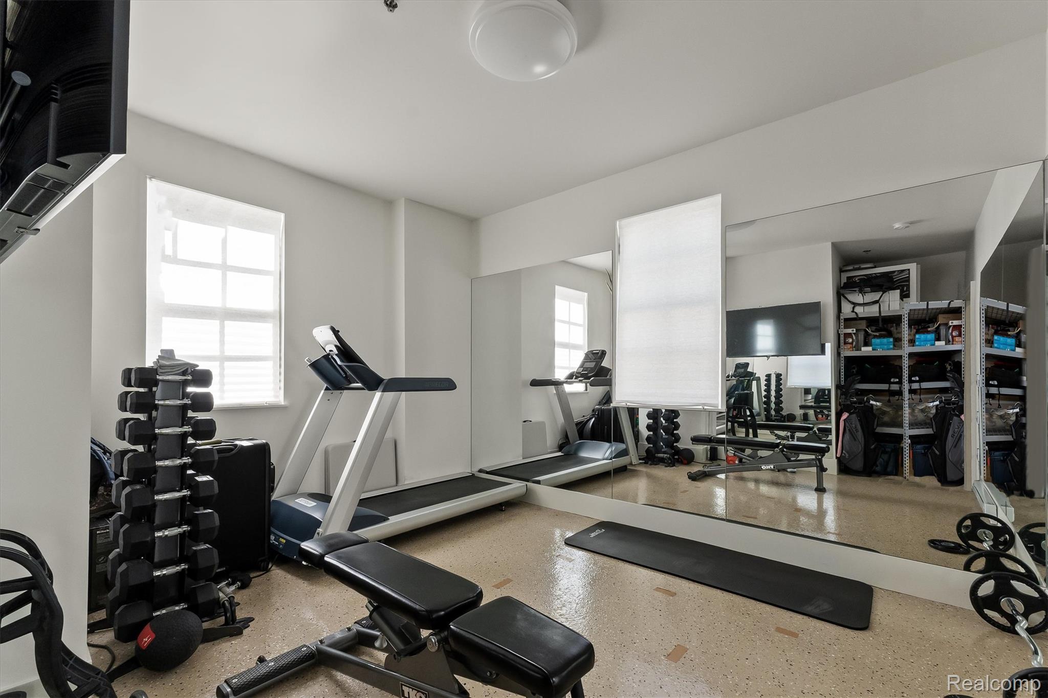 936 West Eleven Mile Road Royal Oak, MI 48067 - Photo 16 of 19 View of workout area