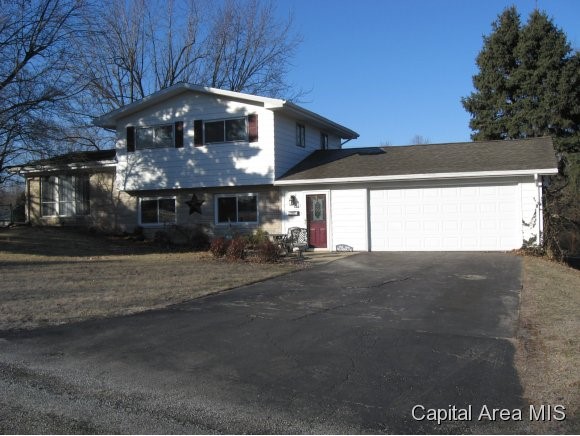 37 Bonnie Brook Road Chatham, IL 62629 - Photo 1 of 10 Gallery Image 1