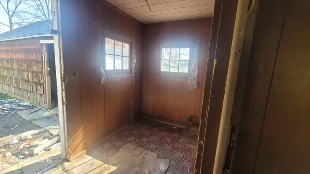 $24,900 | 809 West Columbia Street, Danville, IL 61832