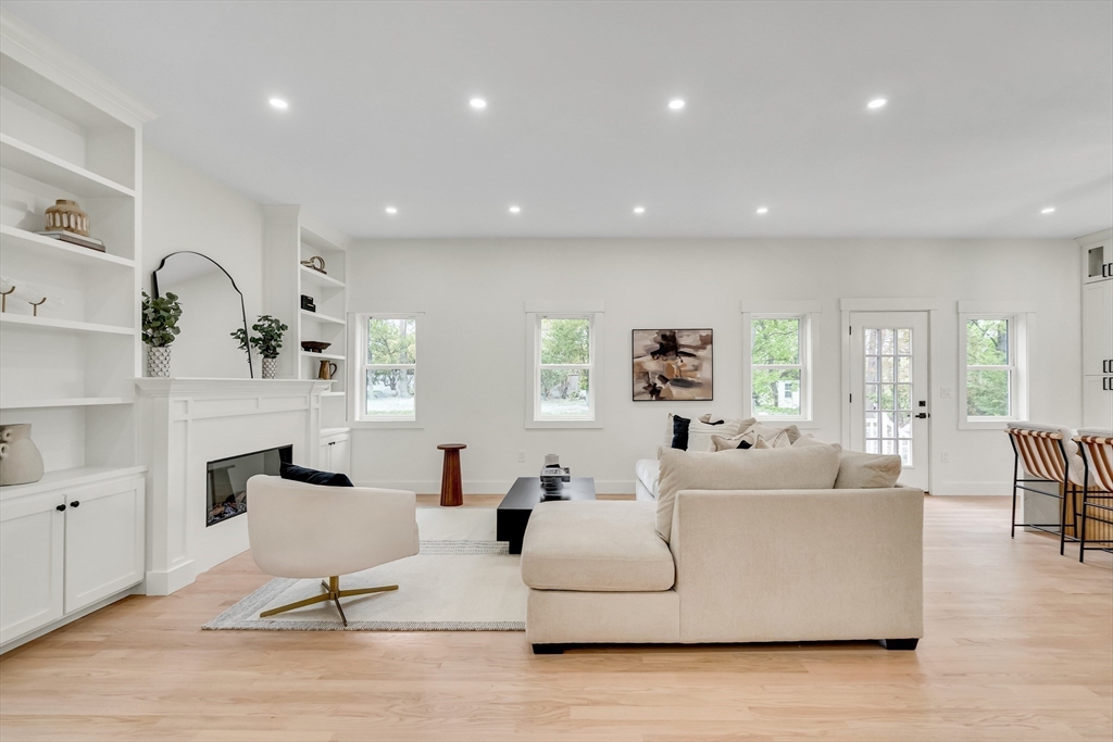 4 Great Rock Road Lexington, MA 02421 - Photo 8 of 42