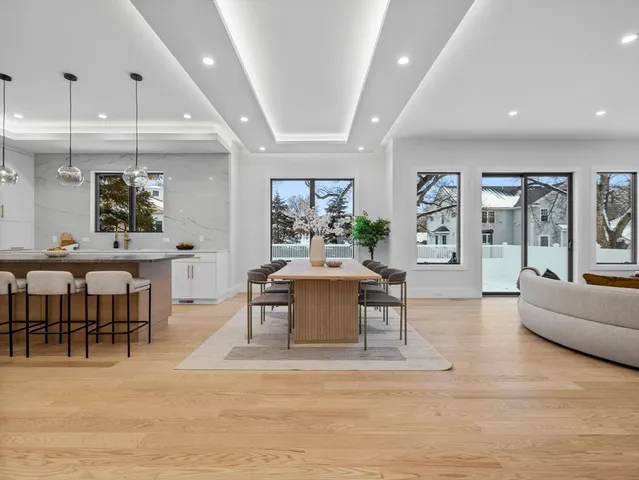 $3,285,000 | 108 Woodbine Circle, Needham, MA 02494