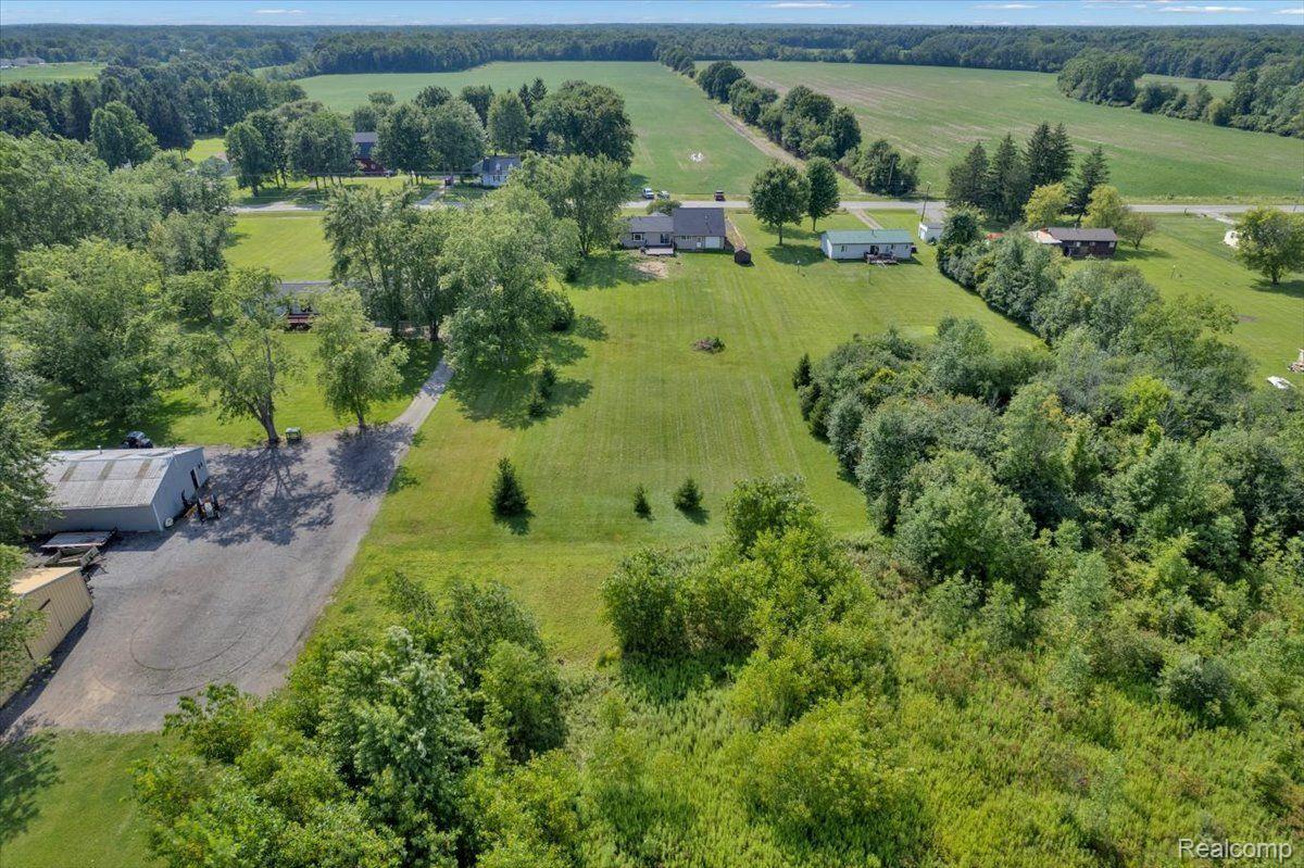 8246 North Webster Road Clio, MI 48420 - Photo 4 of 19 Gallery Image 4