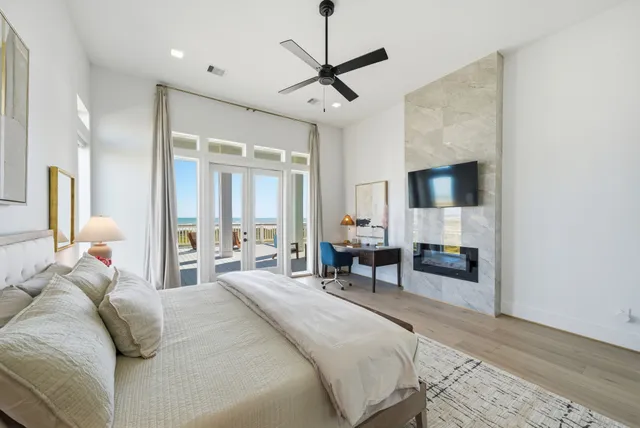 a spacious bathroom with double vanity sink and a mirror