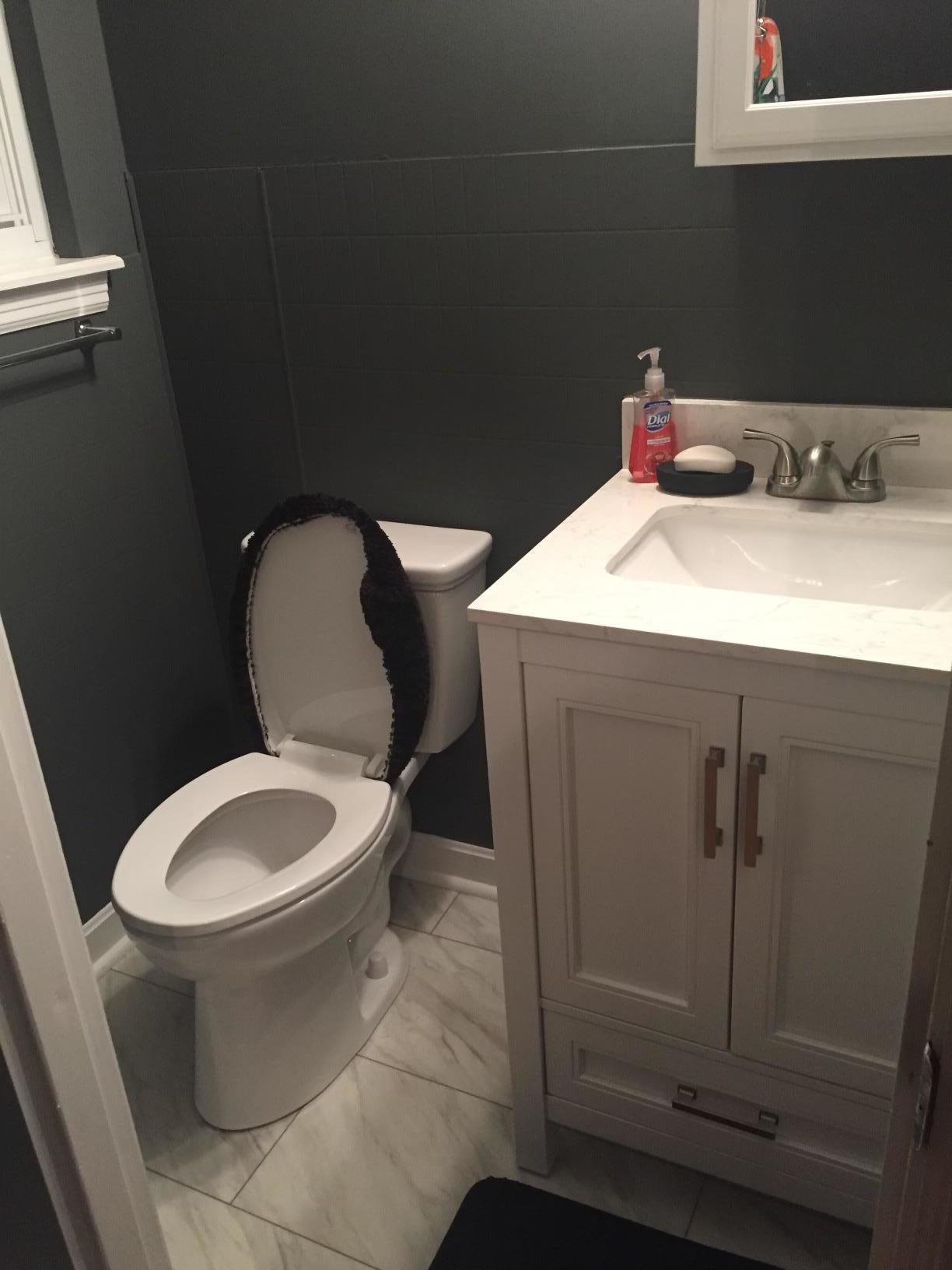 2012 Farnsley Road Louisville, KY 40216 - Photo 18 of 29 HalfBath2