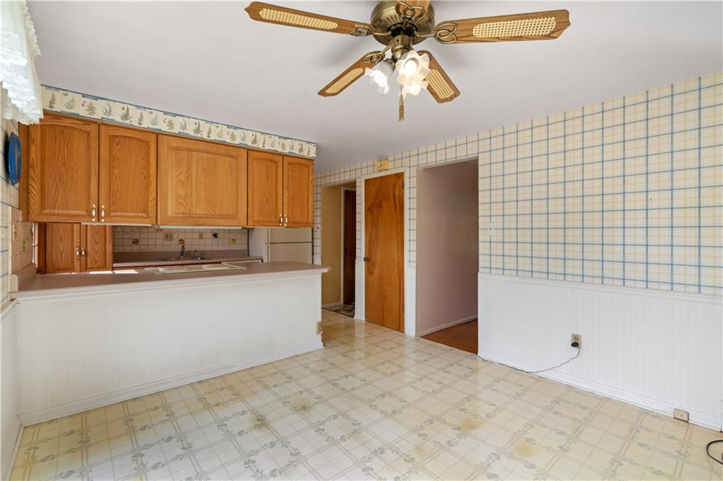 327 Pinehaven Drive Pittsburgh, PA 15241 - Photo 10 of 32 Gallery Image 10