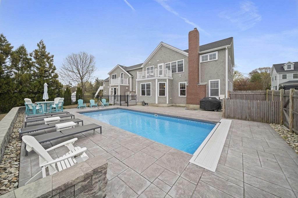 19 Pauline Road Marshfield, MA 02050 - Photo 38 of 42
