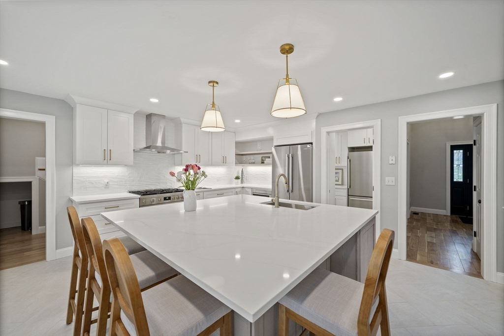 19 Pauline Road Marshfield, MA 02050 - Photo 7 of 42