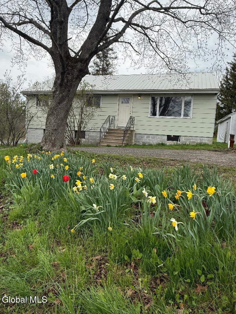 416 Long Road Berne, NY 12059 - Photo 2 of 36 Front veiw