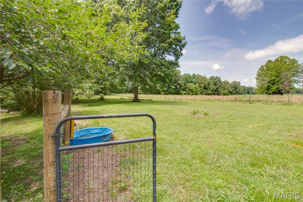 9480 Battleford Road Stonefort, IL 62987 - Photo 52 of 54