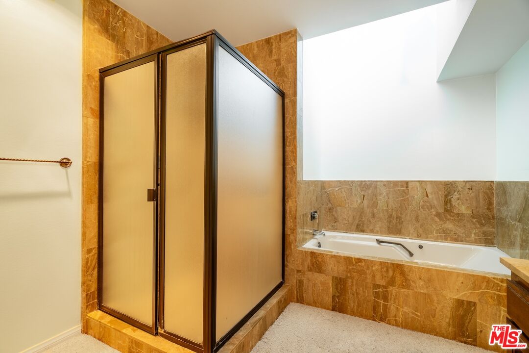 802 3rd Street, Unit B Santa Monica, CA 90403 - Photo 21 of 34