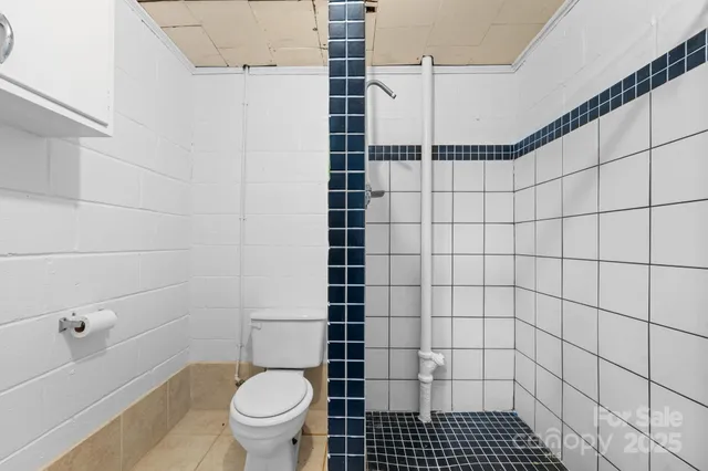 $249,900 | 831 21st St Drive Southeast, Hickory, NC 28602