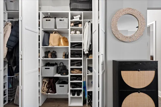 $275,000 | 5415 North Sheridan Road, Unit 5409, Chicago, IL 60640