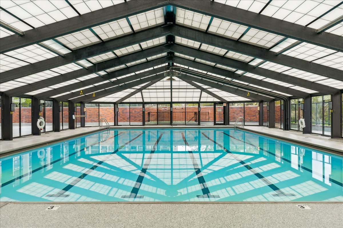 5415 North Sheridan Road, Unit 5409 Chicago, IL 60640 - Photo 23 of 33