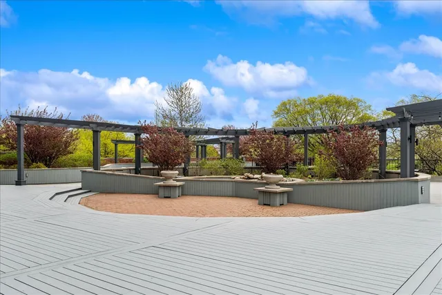 $275,000 | 5415 North Sheridan Road, Unit 5409, Chicago, IL 60640