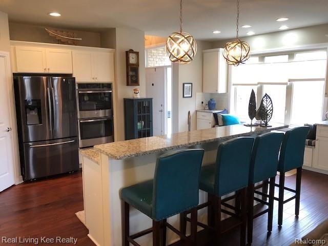 4203 Oak Arbor Crest Court, Unit 16 Rochester, MI 48306 - Photo 9 of 42