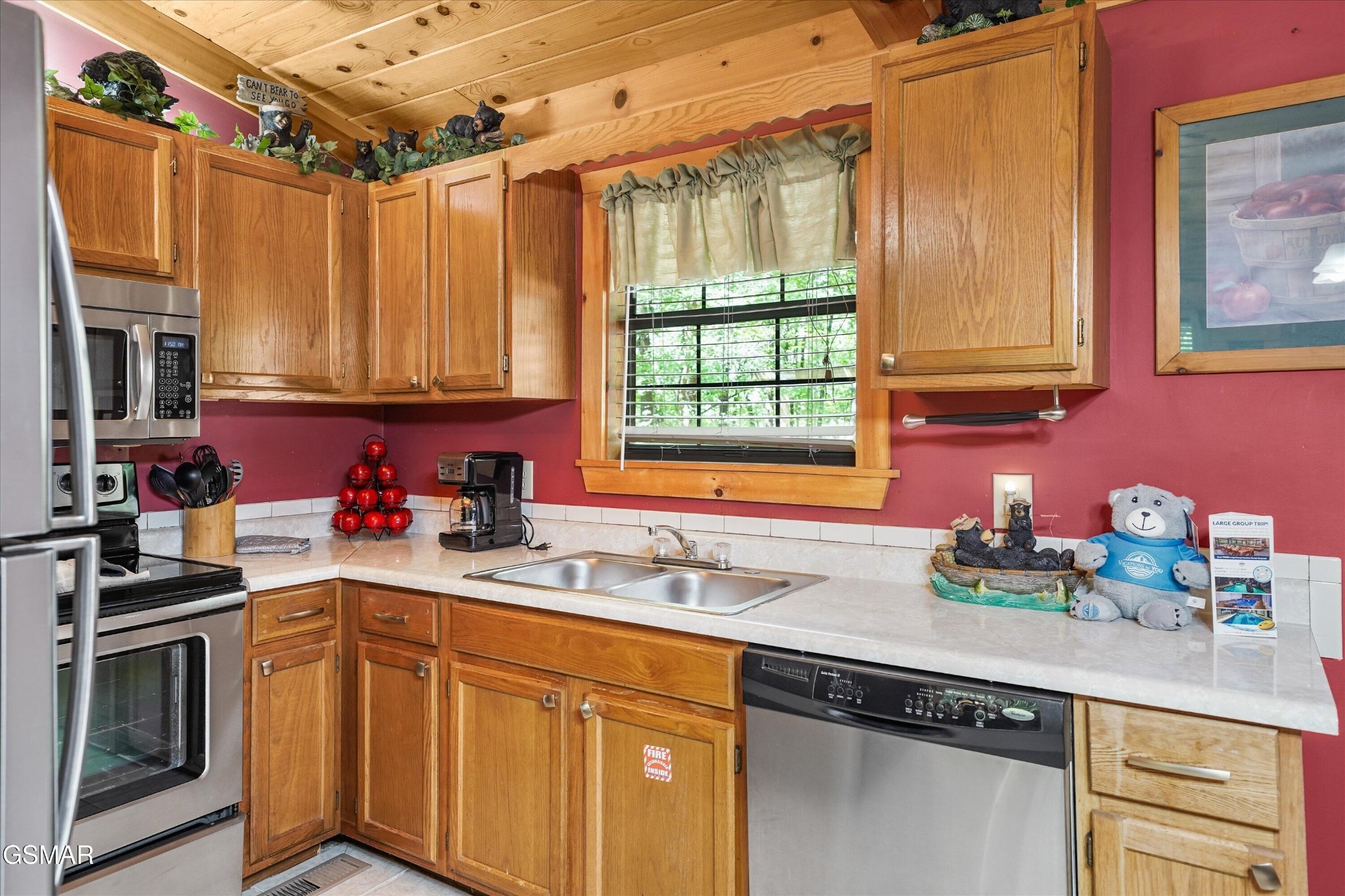 615 Iron Mountain Road Pigeon Forge, TN 37863 - Photo 10 of 44 Gallery Image 10