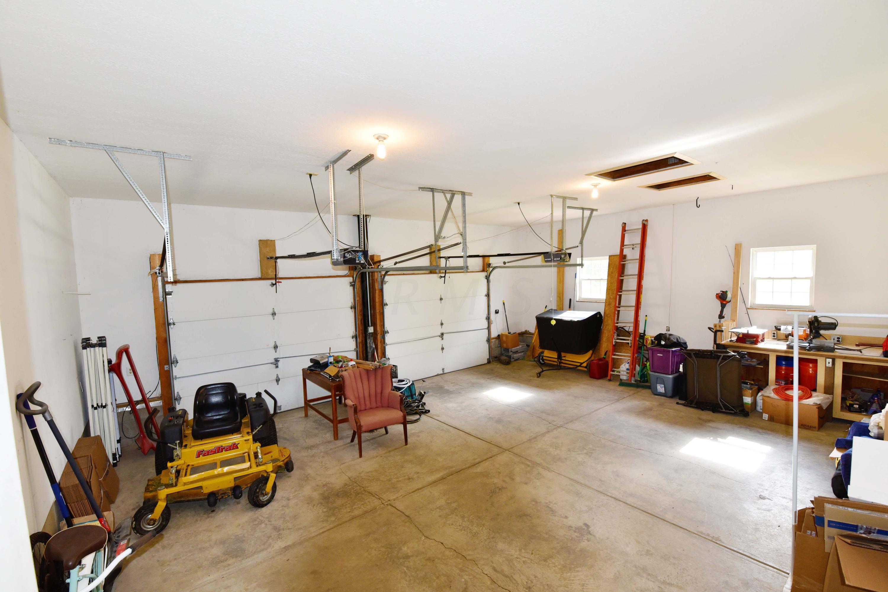4628 Pickerington Road Carroll, OH 43112 - Photo 28 of 36 Gallery Image 28