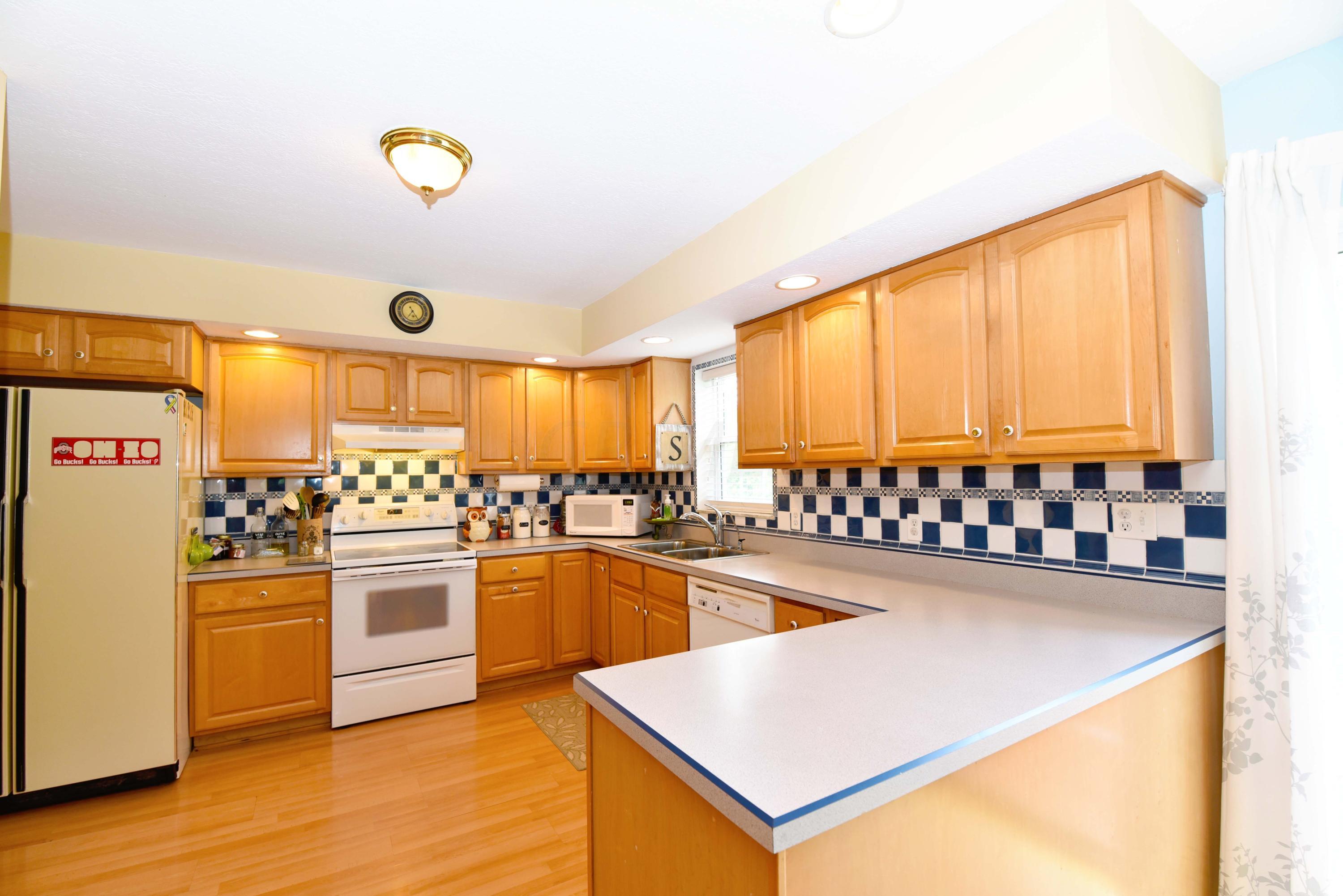 4628 Pickerington Road Carroll, OH 43112 - Photo 8 of 36 Gallery Image 8