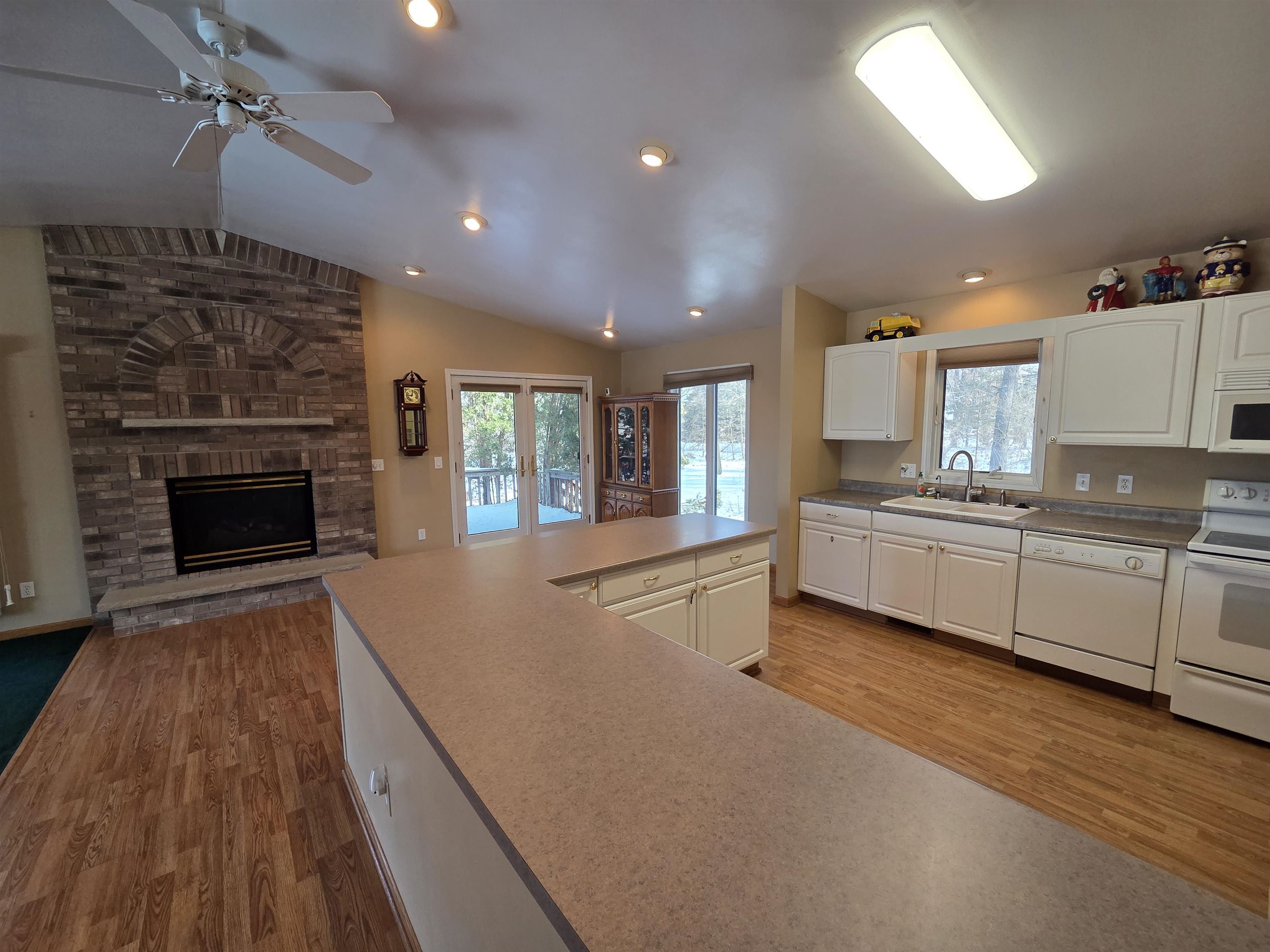 N6333 Suburban Heights Road Pardeeville, WI 53954 - Photo 16 of 77