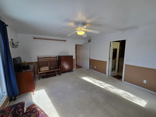 $550,000 | N6333 Suburban Heights Road, Pardeeville, WI 53954