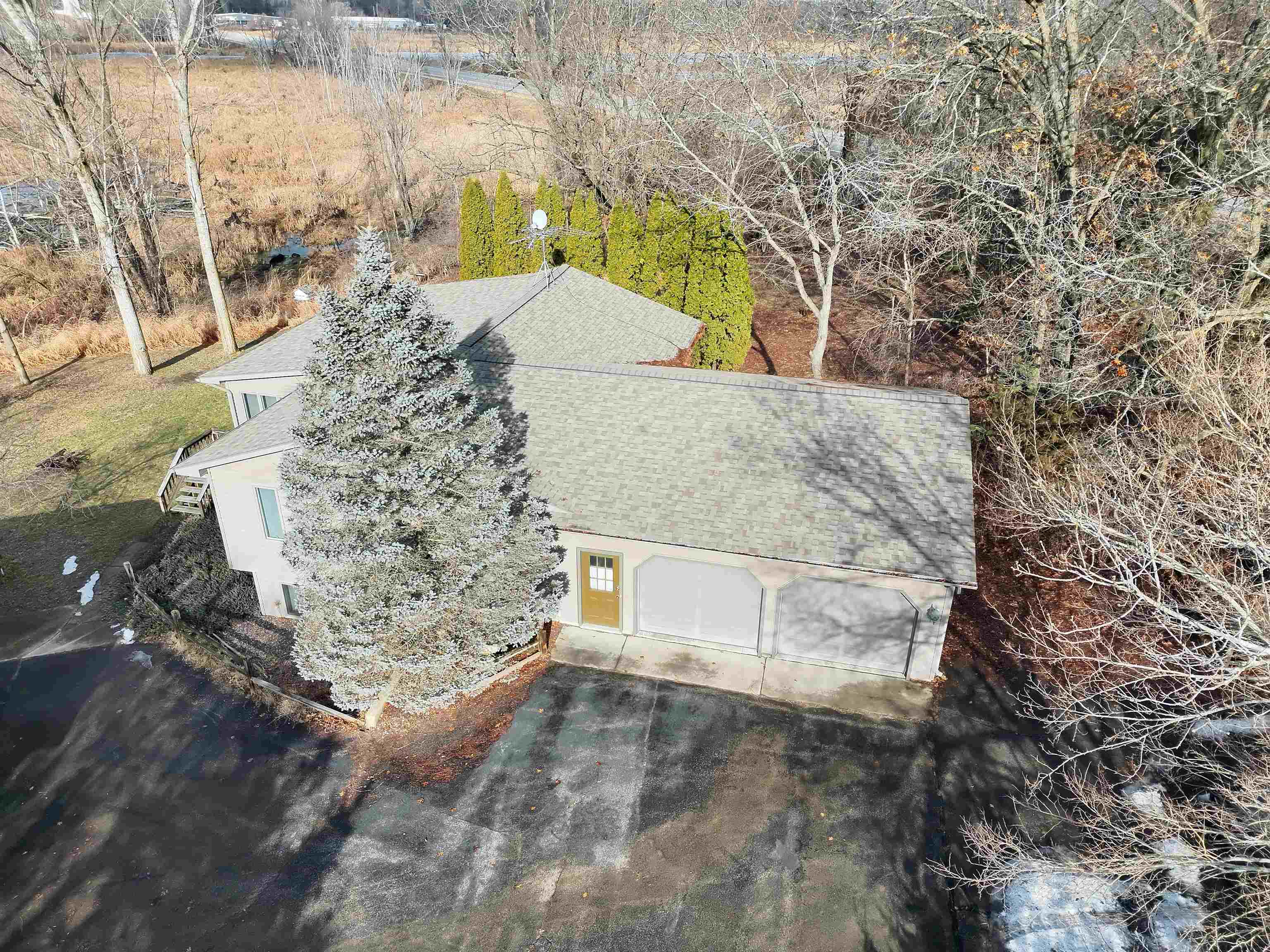 N6333 Suburban Heights Road Pardeeville, WI 53954 - Photo 37 of 39