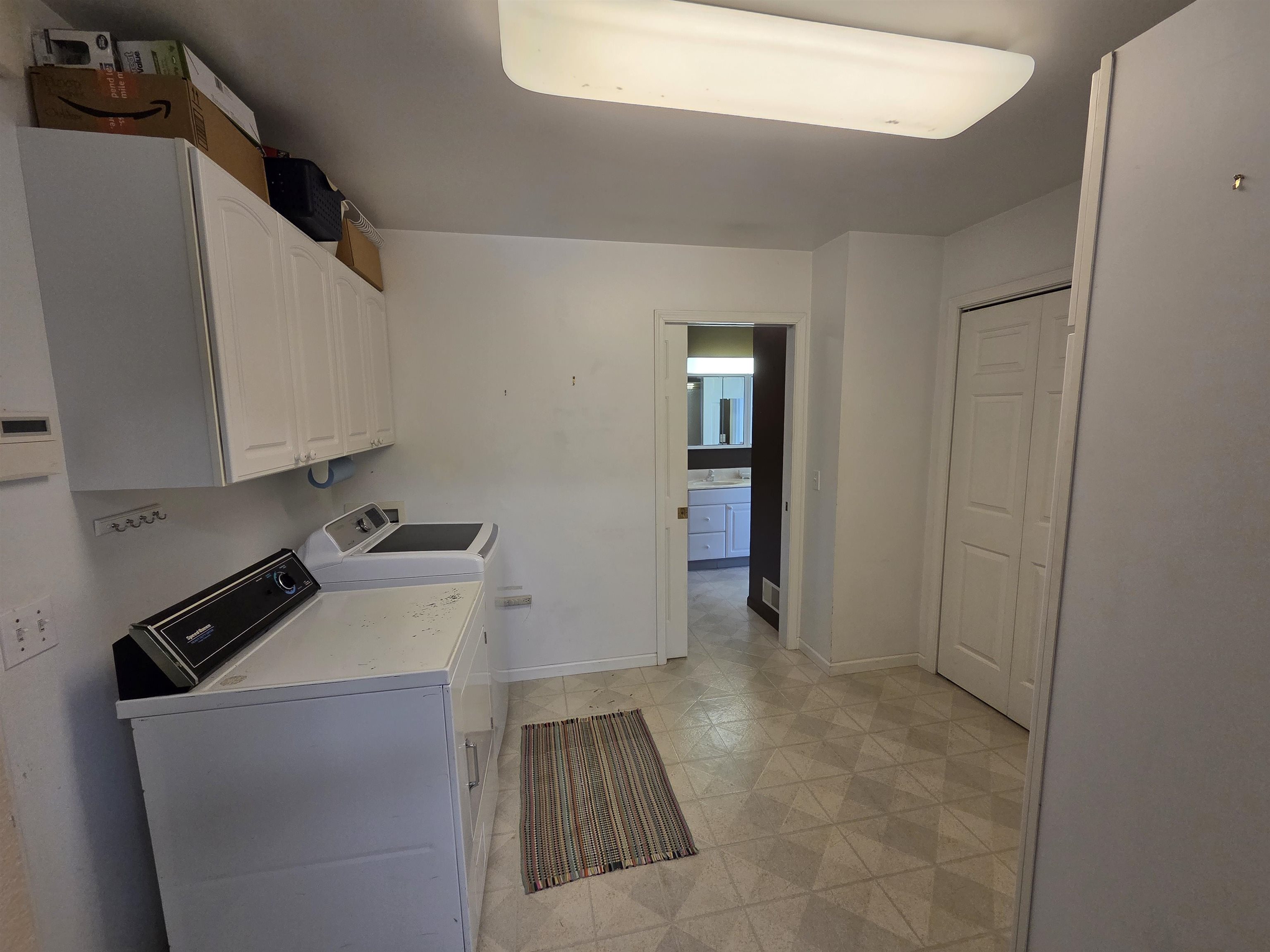 N6333 Suburban Heights Road Pardeeville, WI 53954 - Photo 6 of 39