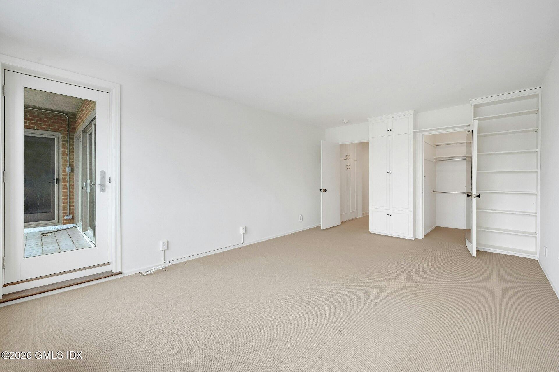 630 Steamboat Road, Unit 4AN Greenwich, CT 06830 - Photo 20 of 32 Primary Bedroom