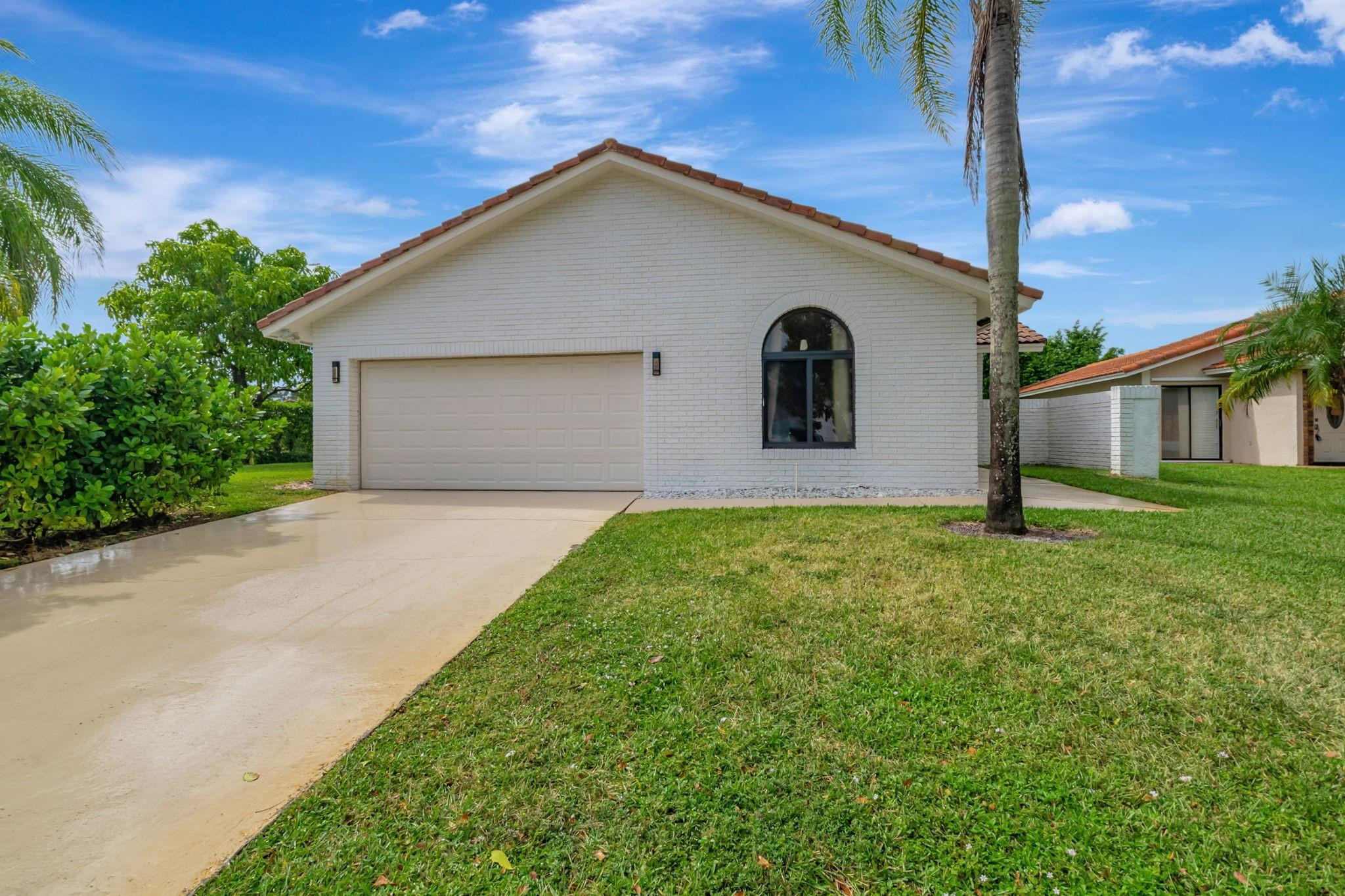 19599 Sea Pines Way Boca Raton, FL 33498 - Photo 3 of 49 Photo 3