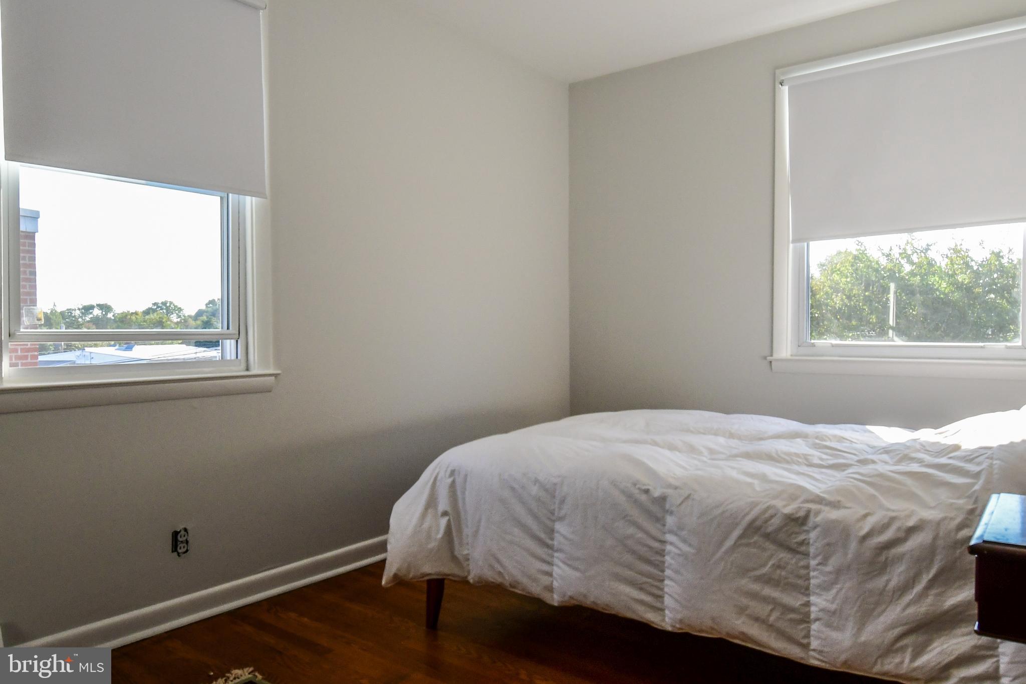 136 Hickory Hill Road Philadelphia, PA 19154 - Photo 13 of 19 2nd Bedroom
