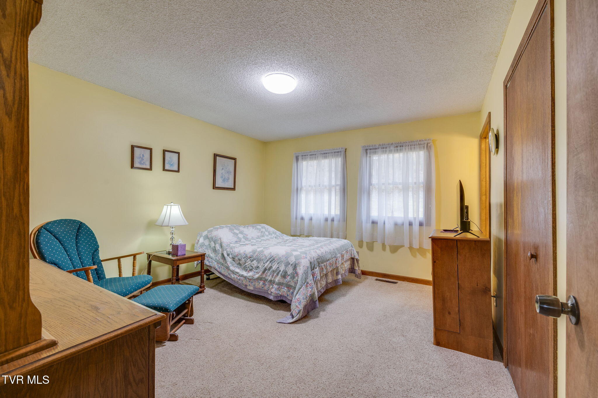 1308 Reedy Creek Road Bristol, TN 37620 - Photo 19 of 59 018