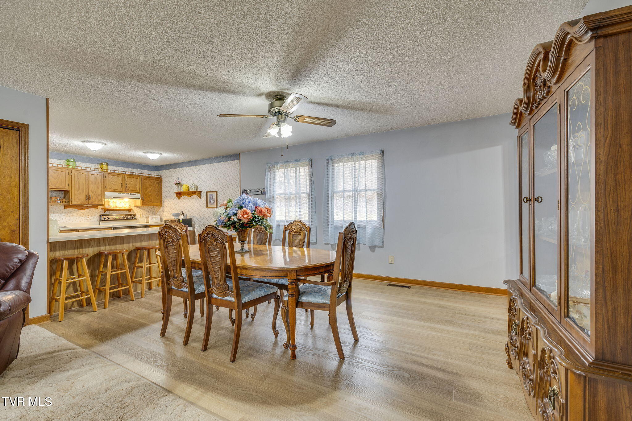 1308 Reedy Creek Road Bristol, TN 37620 - Photo 9 of 59 008