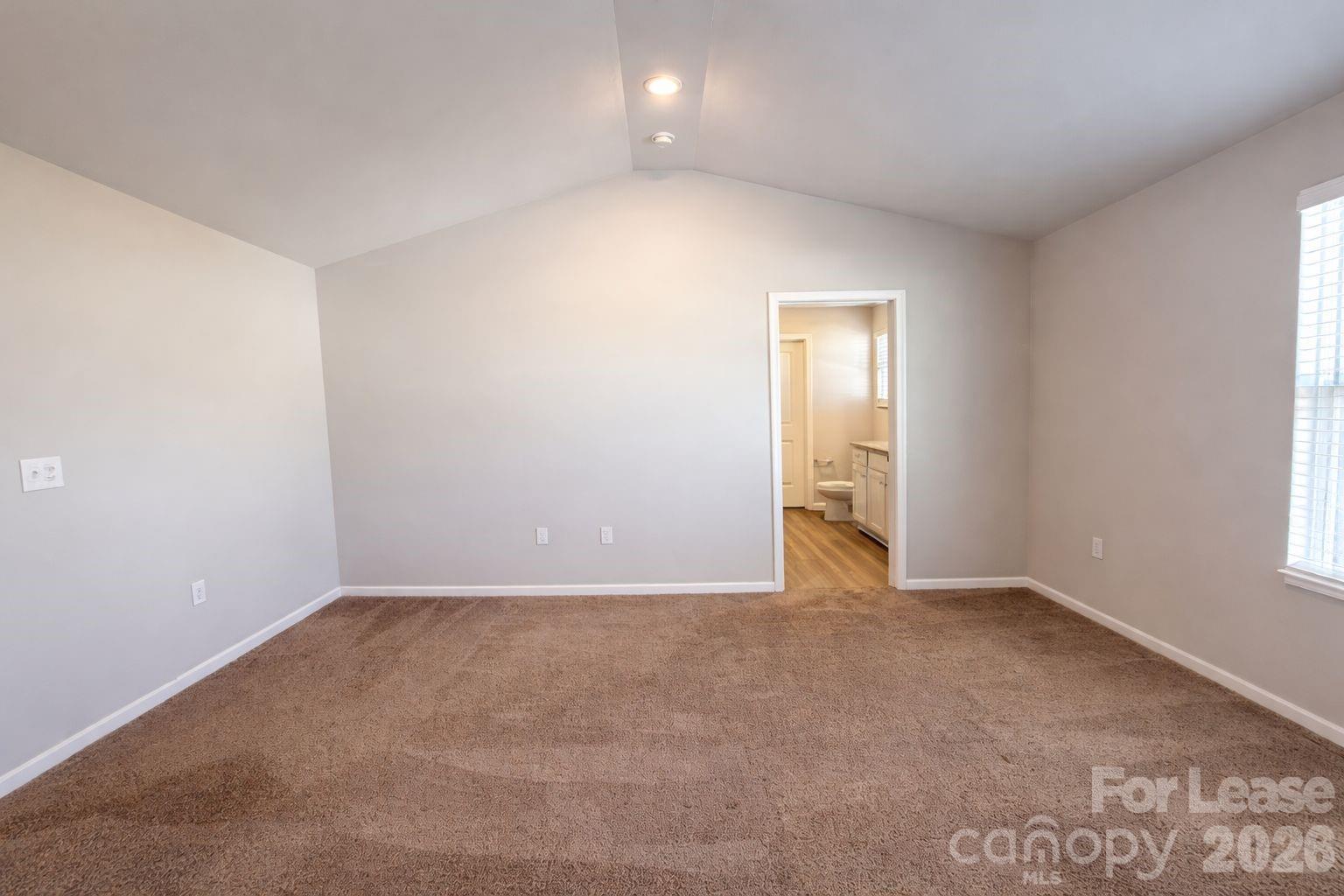 1408 Nia Road Charlotte, NC 28215 - Photo 14 of 34