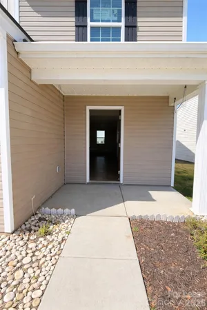 $2,125 | 1408 Nia Road, Charlotte, NC 28215