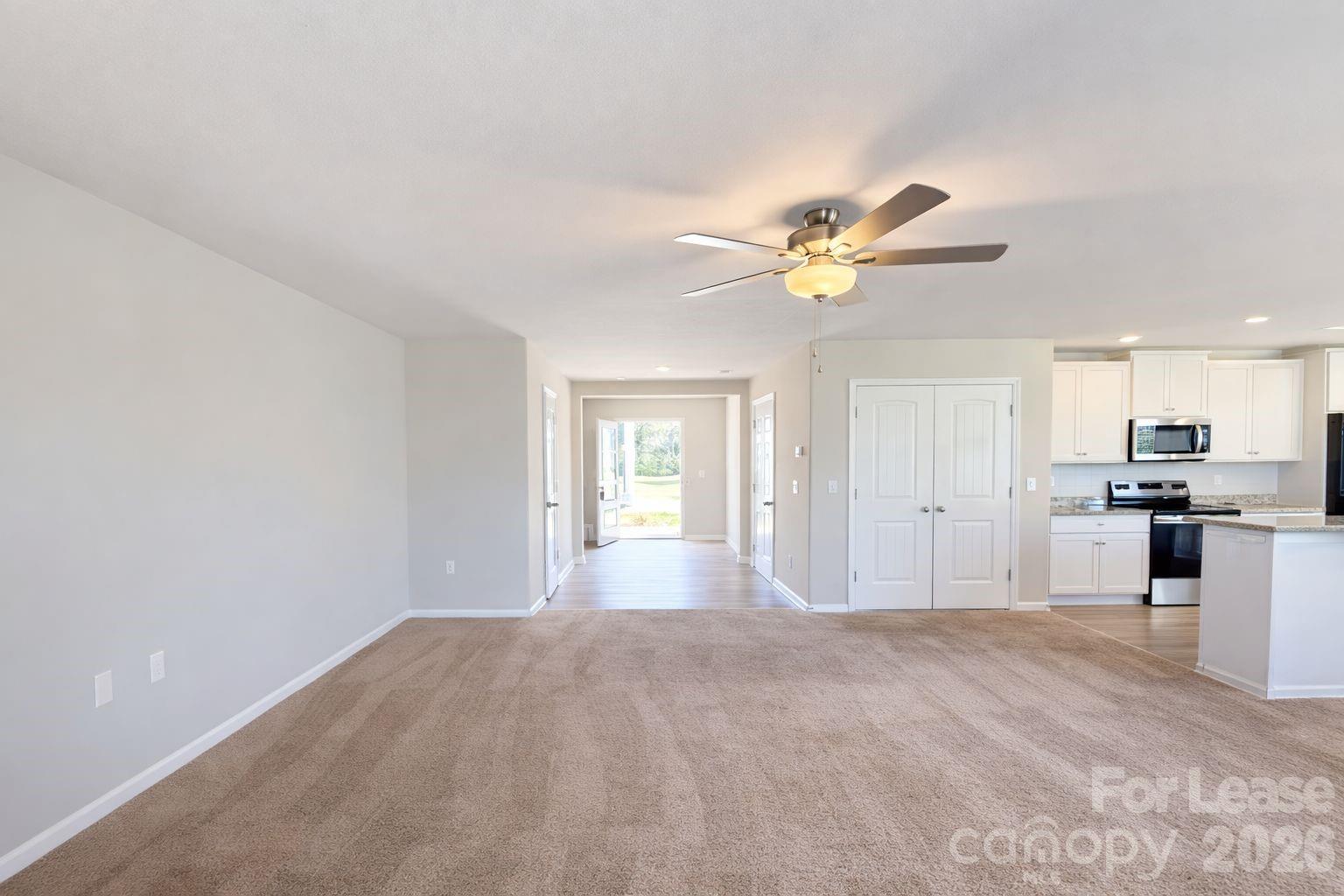 1408 Nia Road Charlotte, NC 28215 - Photo 4 of 34